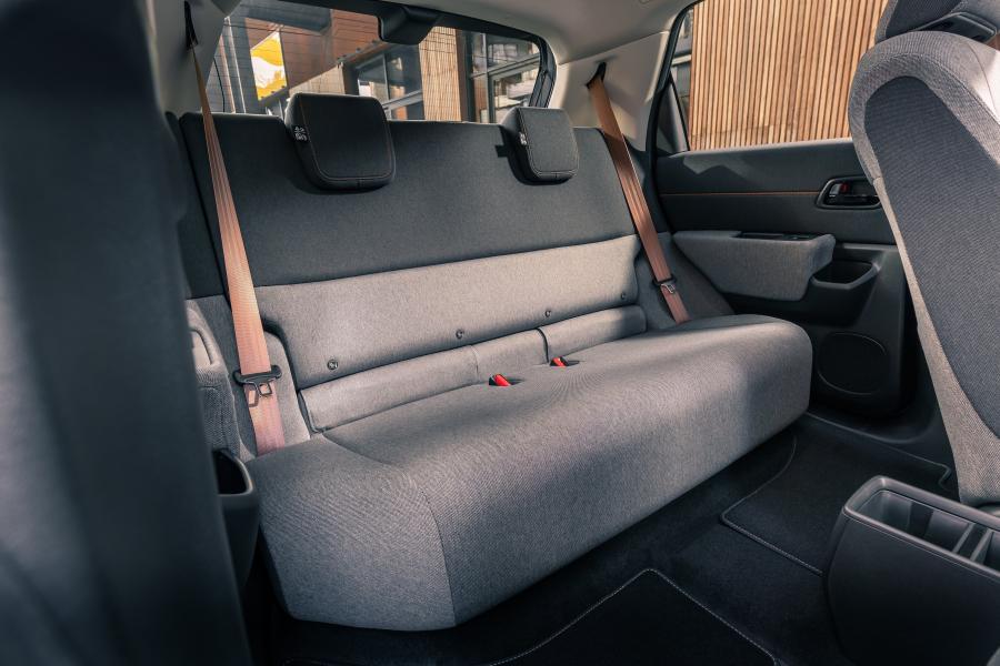 Интерьер Honda e 2020 года  (UK) (фото 27 из 40)